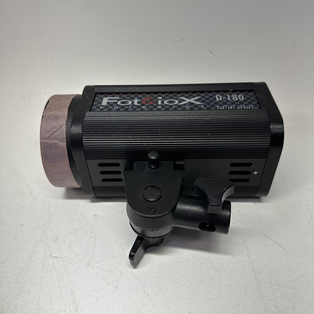 Fotodiox Flash Fan D-180 Digital Series Transmitter/Receiver Missing Cover
