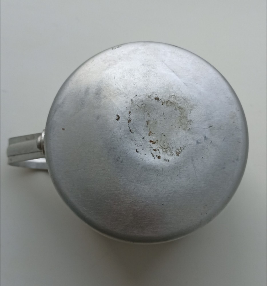 Military mug. With inscriptions.