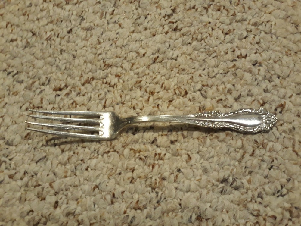1899 NASSAU Dinner Fork By Holmes & Edwards - Silver plated