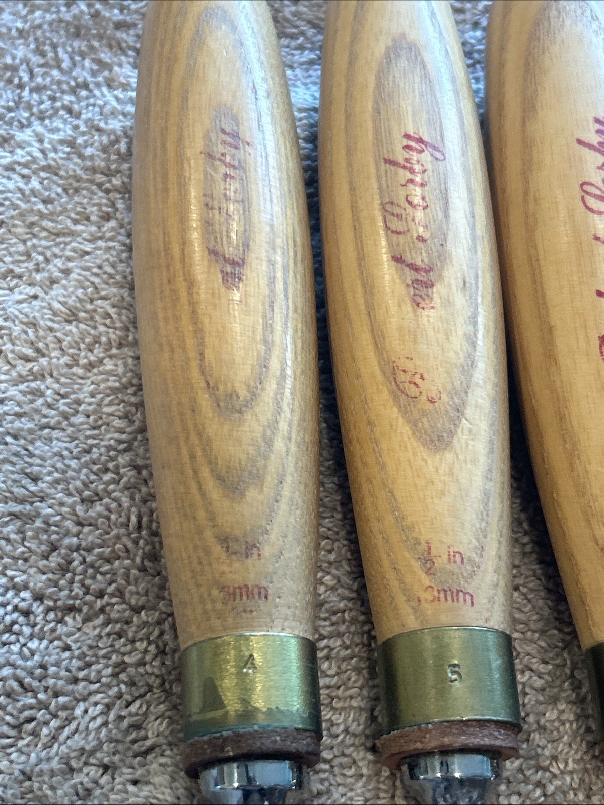 Robert Sorby carving gouges set of 4 with V tool, used