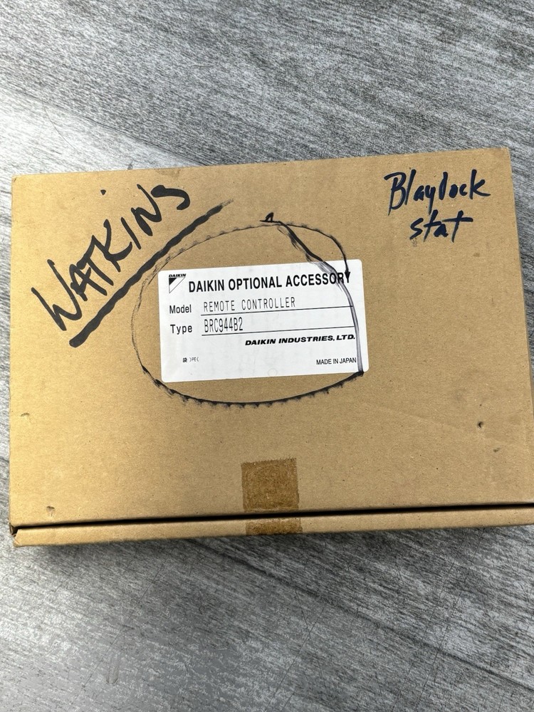 DAIKIN Remote Controller BRC944B2 w/Remote Controller Cable & Hardware Open Box