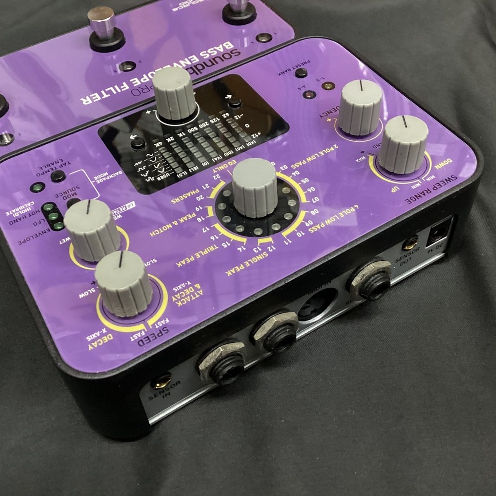 Source Audio SA143 Bass Envelope Filter Effect Pedal Used