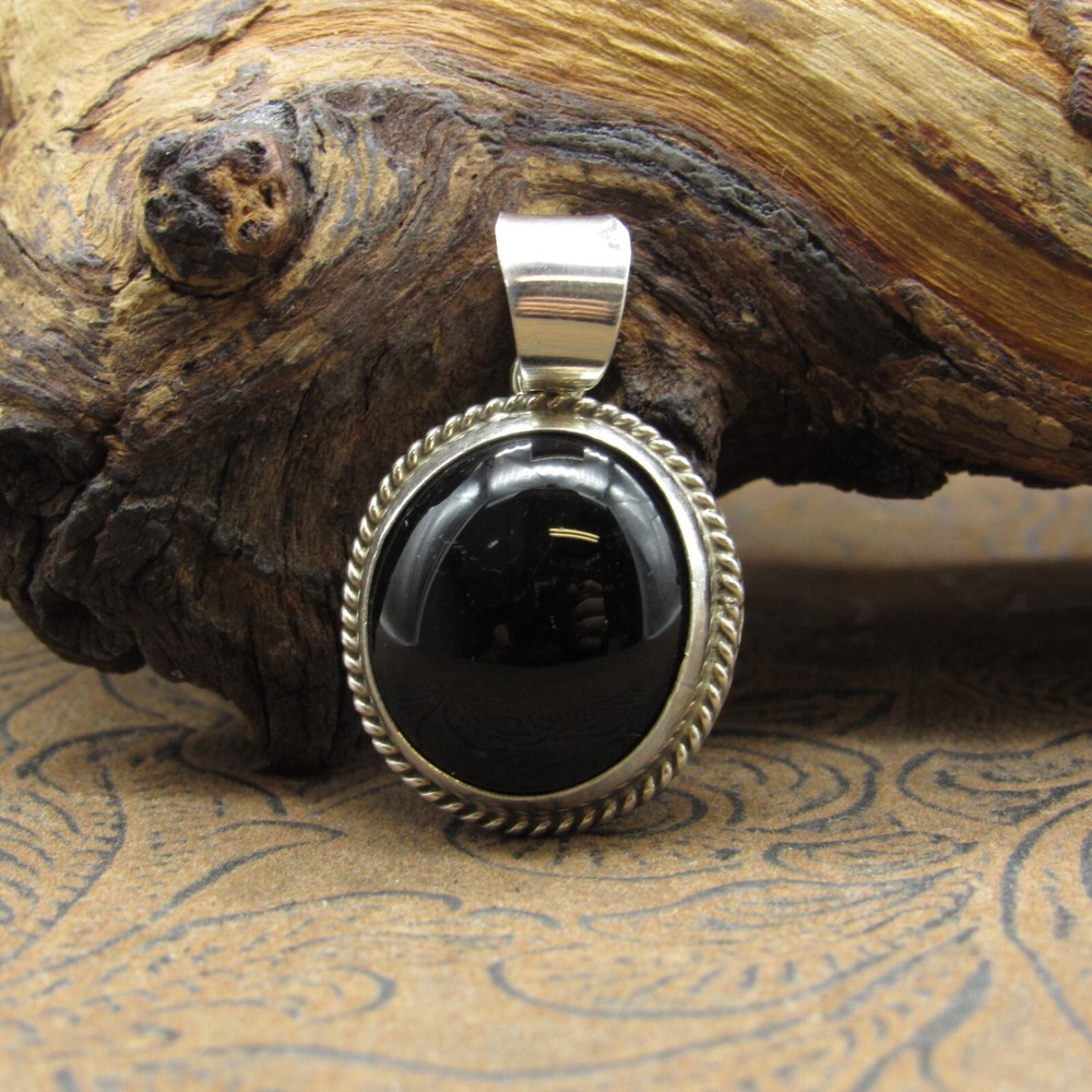 *Onyx Sterling Silver Pendant with Decorative Border