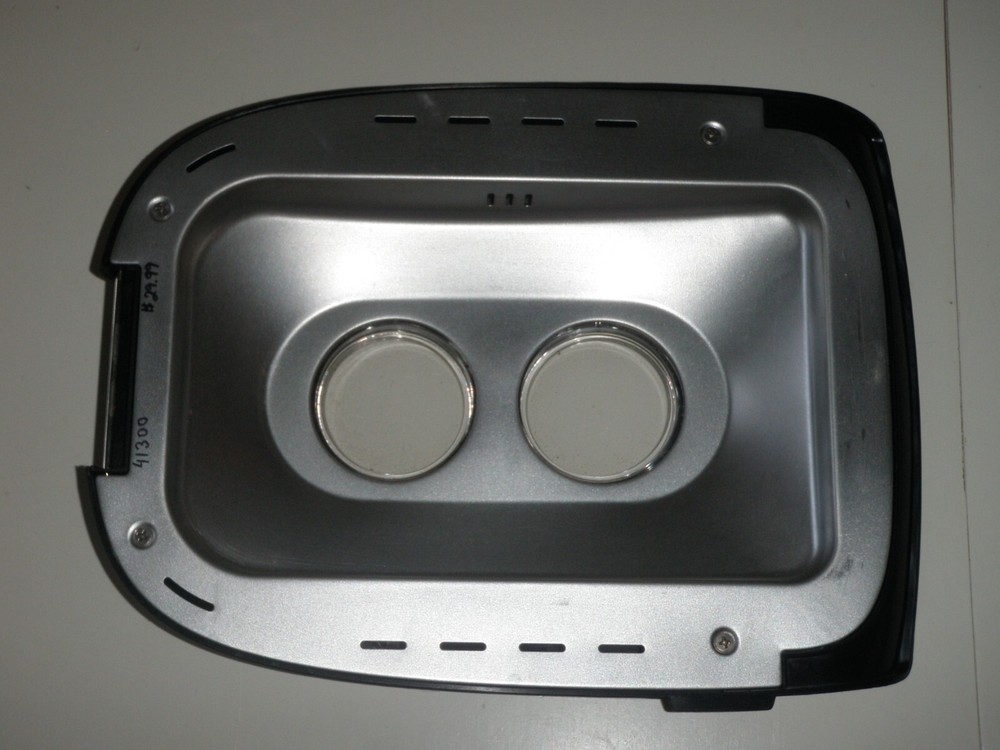 Lid for West Bend Bread Maker Model 41300 only