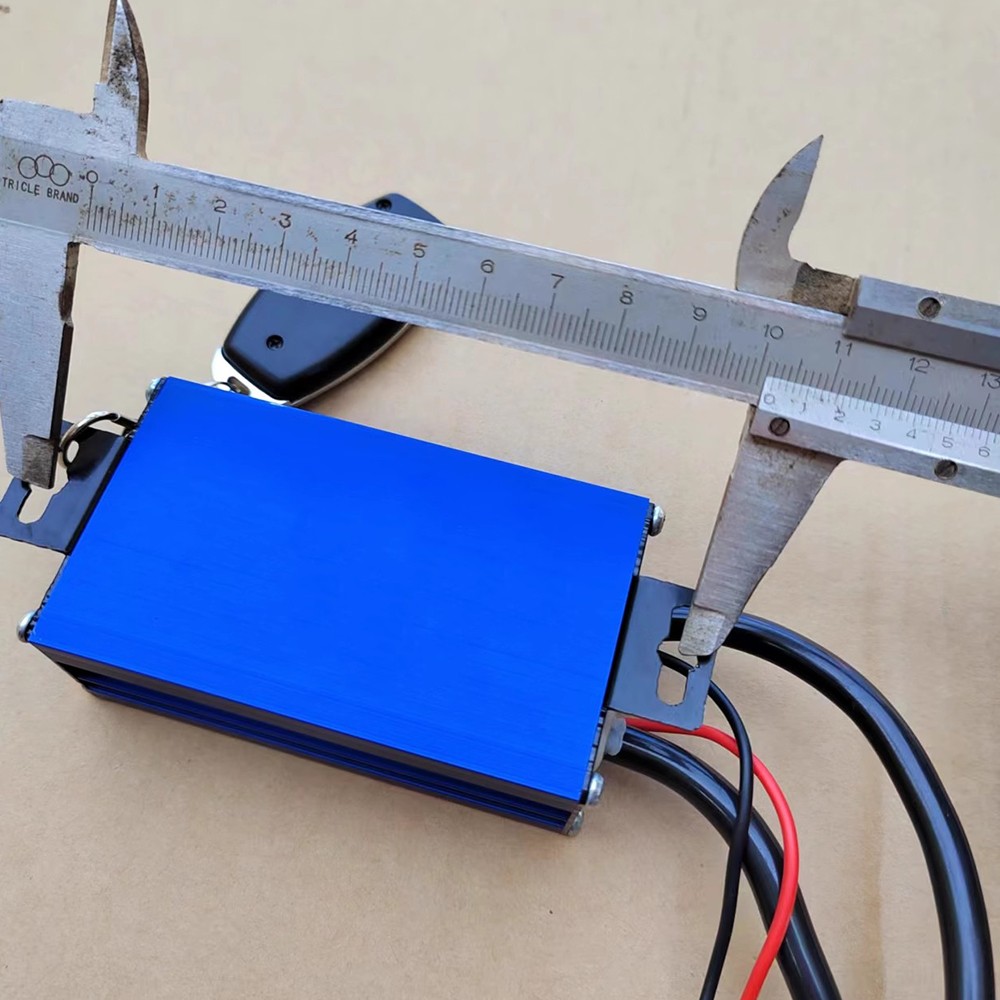 Battery Isolator Master Disconnect Cut Off Switch with Wireless Remote Control