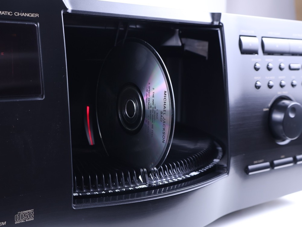 JVC XL-MC2000 200 Disc Auto Carousel Stye CD Changer w/ OG Box - Tested!
