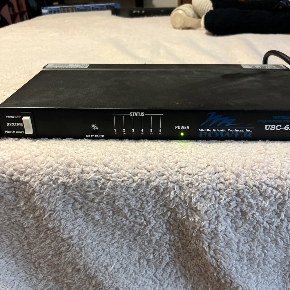 Middle Atlantic USC-6R Universal 6-Step Sequencing Controller - UNTESTED