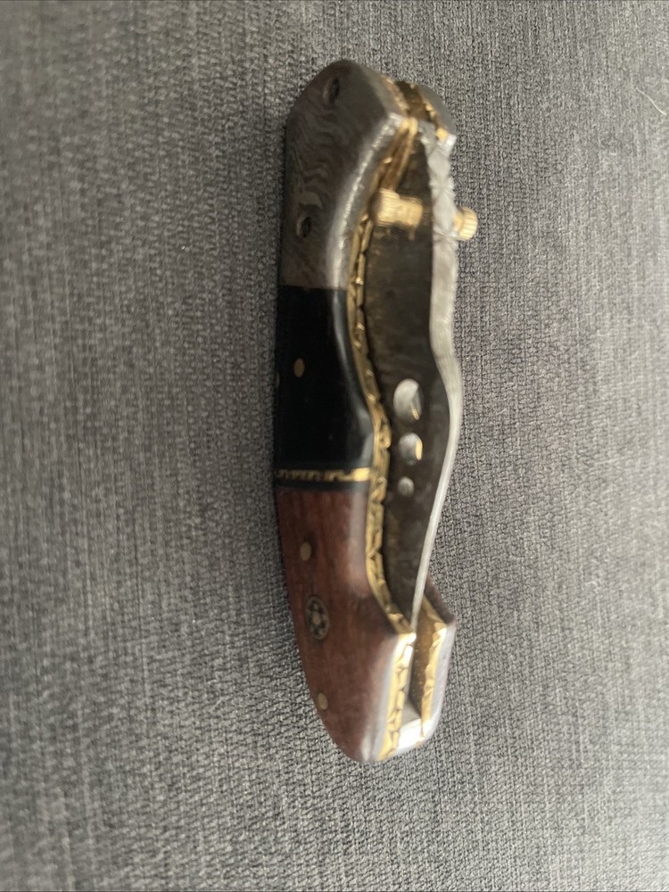 Damascus Steel Folding Pocket Knife