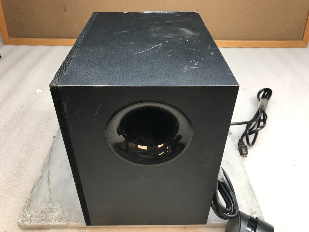 Logitech Z533 2.1 Computer Subwoofer and Control Pod - Missing Satellite Spkrs