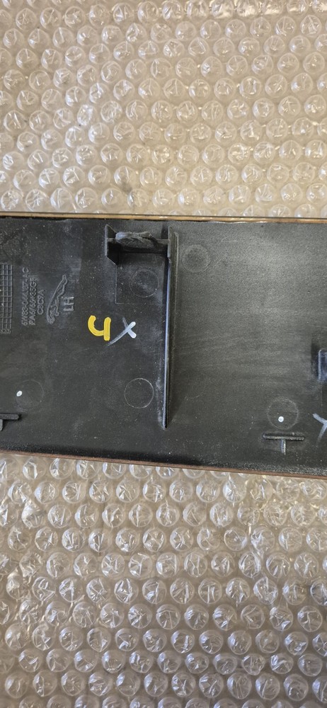 Jaguar XK Panel Vaneer Walnut C2P2285