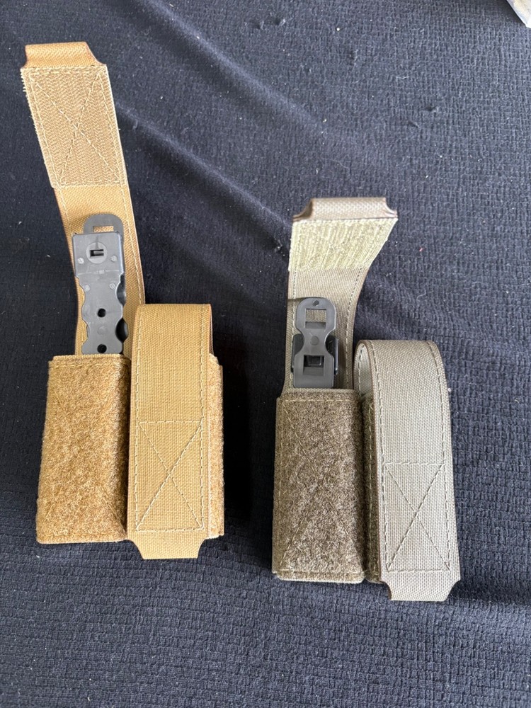 ESSTAC double mag pouch KYWI lidded