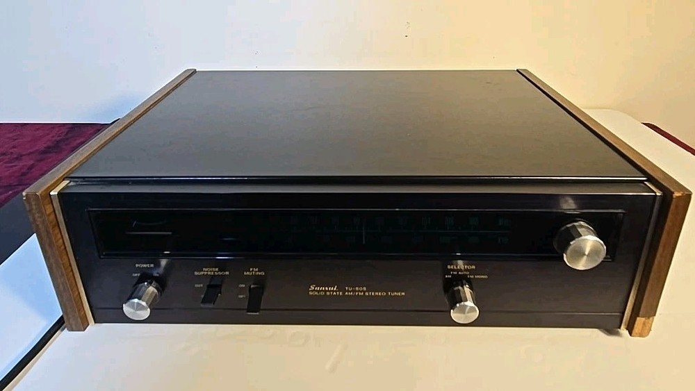 Vintage Sansui TU-505 Solid State AM FM Stereo Tuner