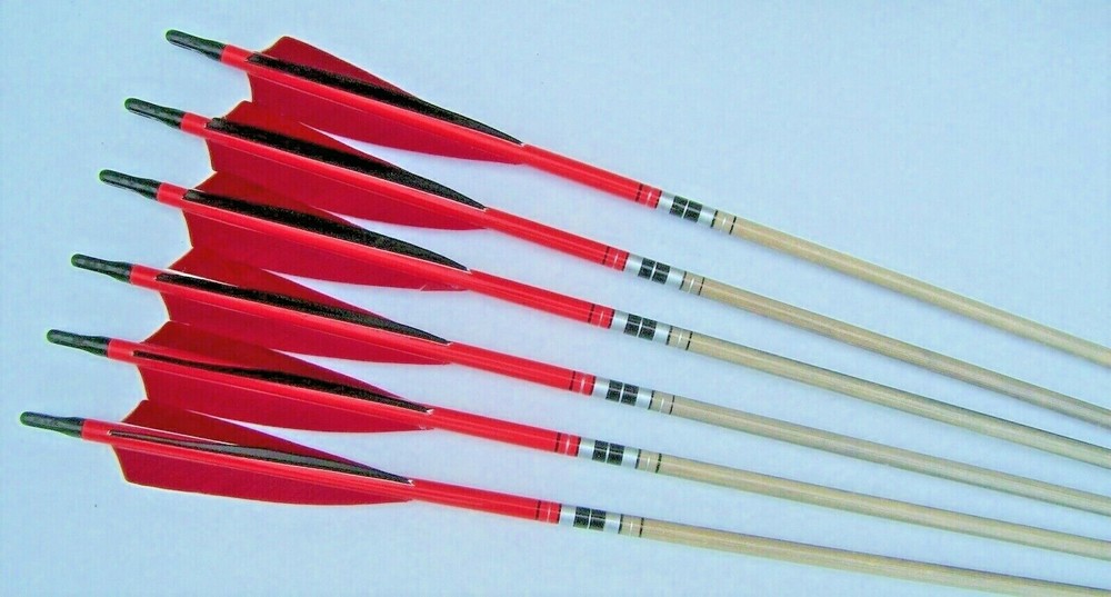 6 MATCHED WOOD ARROWS 31" BOP