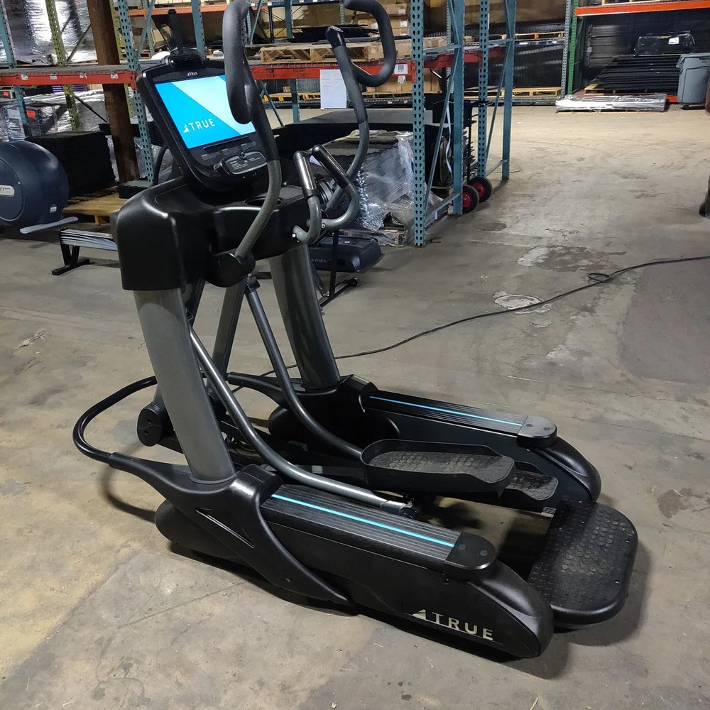 TRUE XS1000-19 Elliptical with Envision 16" Console