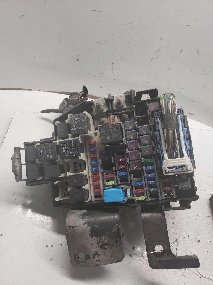 Used Fuse Box Engine fits: 2012 Mazda 6 Grade A