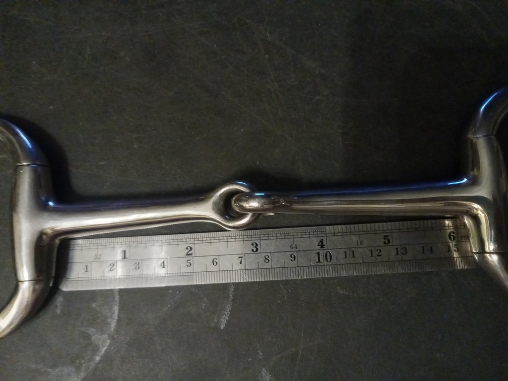 New eggbutt snaffle bit 6 in mouth