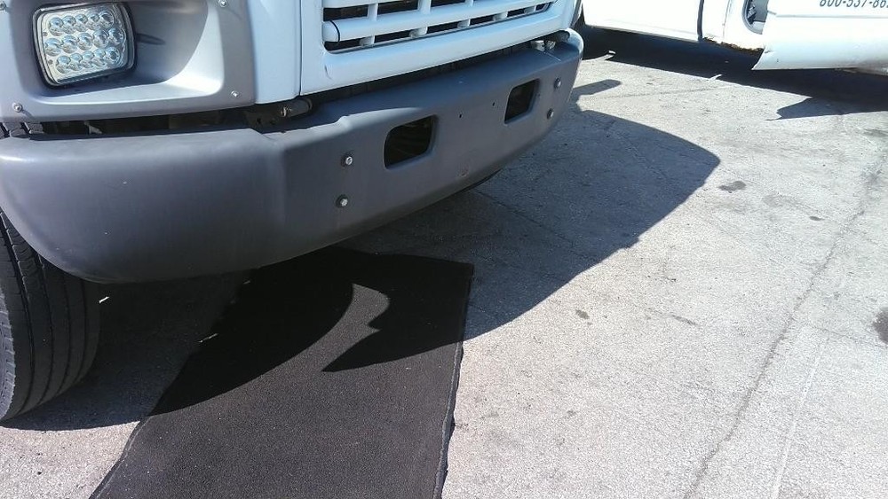 For 2003 CHEVROLET C8500 2003-2009 BUMPER , OH