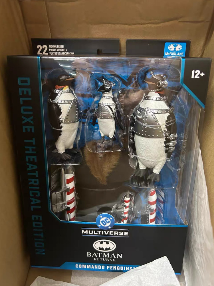 McFarlane Toys DC Comics Multiverse Figure Batman Returns Commando Penguins