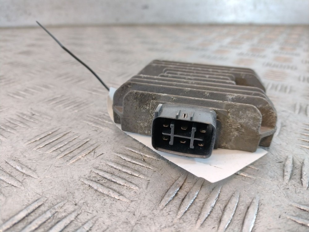 2004 SUZUKI BURGMAN RECTIFIER REGULATOR