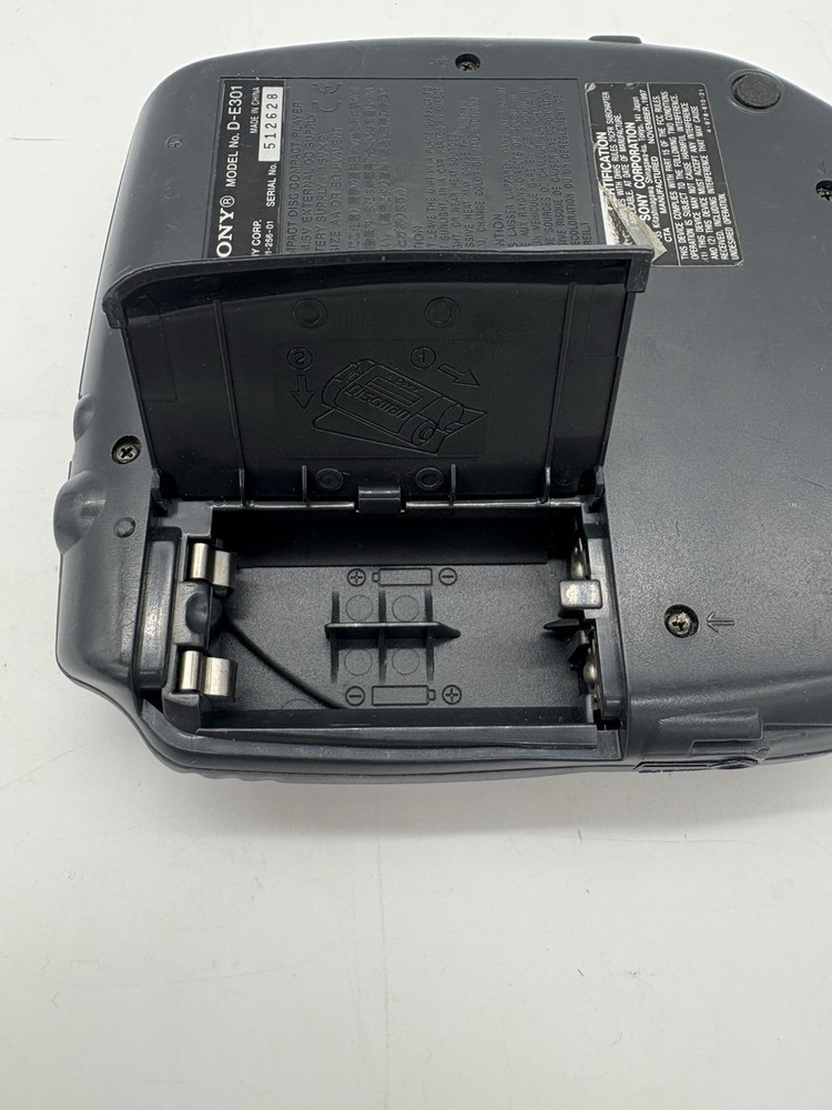 Sony Discman ESP CD Compact Player Mega Bass D-E301 Tested & Works