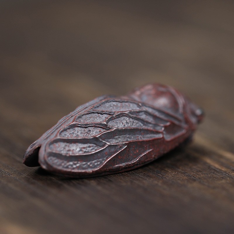 6cm Yixing Purple Clay Handcarved Cicada Statue Tea Pet Auspicious Ornament