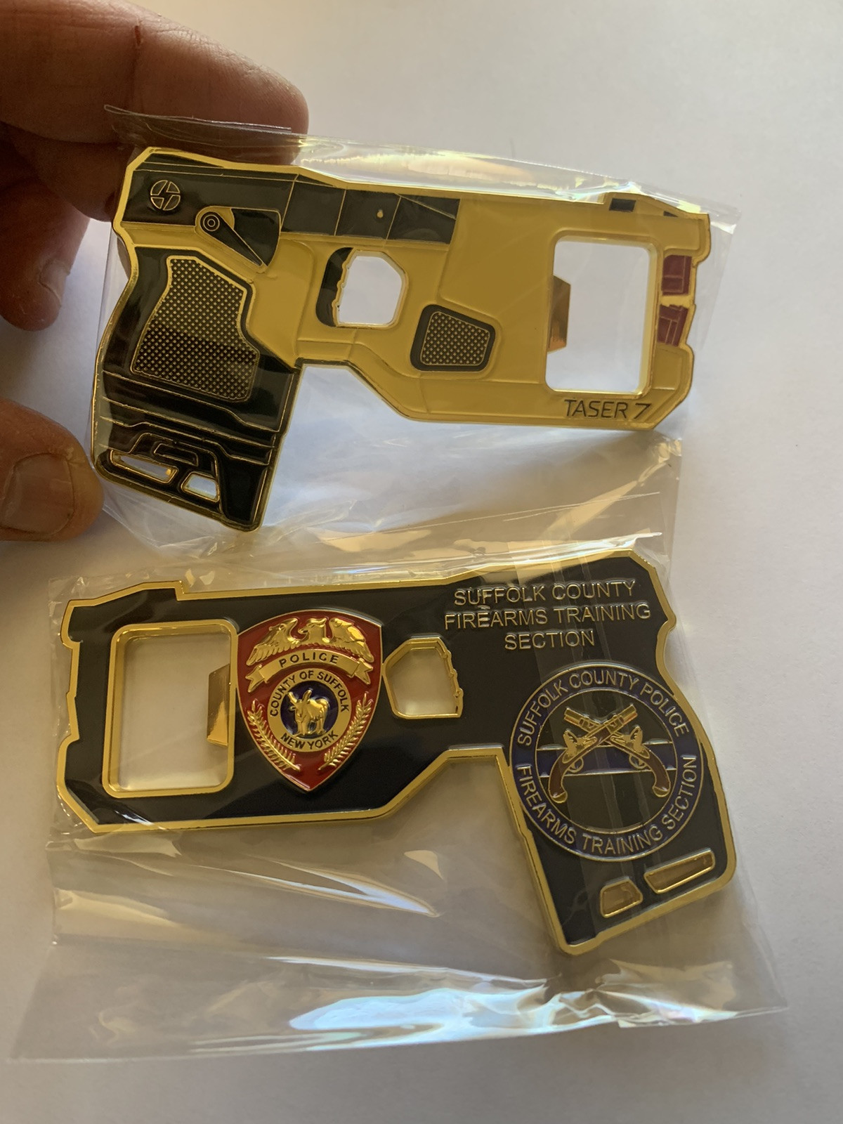 SUFFOLK COUNTY POLICE TASER 7 FIREARMS RANGE OPENER SCPD CHALLENGE COIN NEW YORK