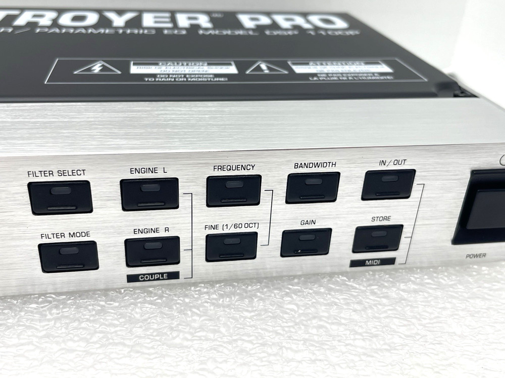 MINT BEHRINGER FEEDBACK DESTROYER PRO PARAMETRIC EQ DSP 1100P