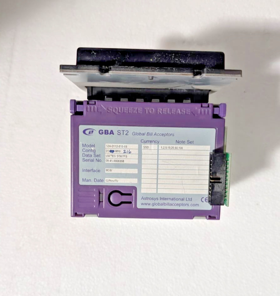 RS800, PC700 COMBO VENDING MACHINE BILL VALIDATOR