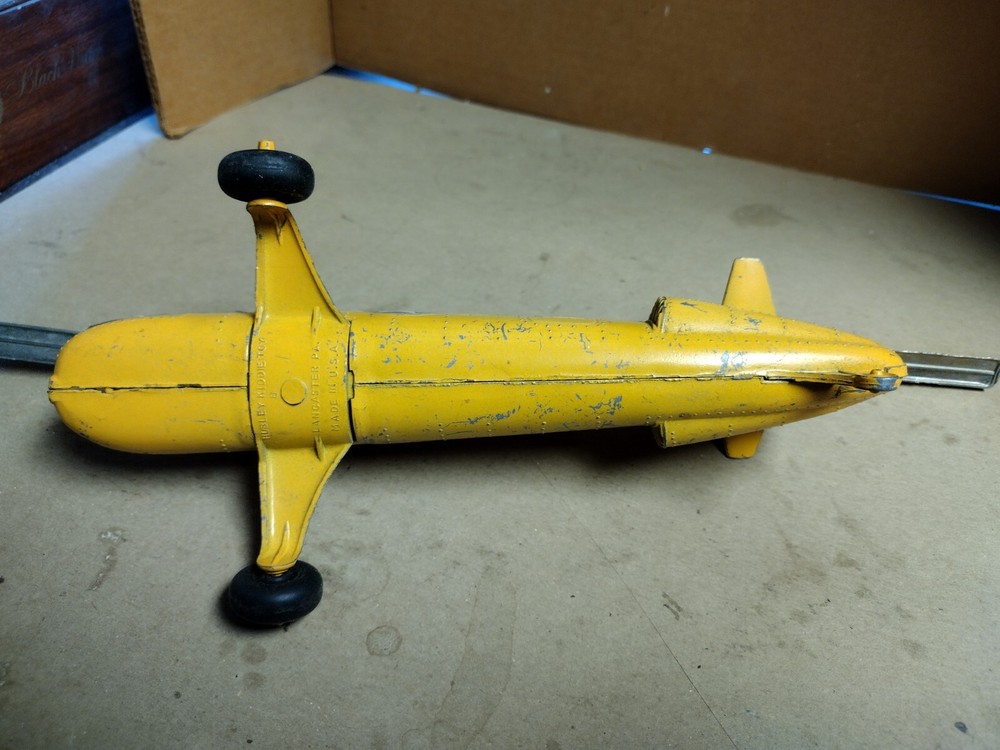 H U B L E Y Yellow Helicopter