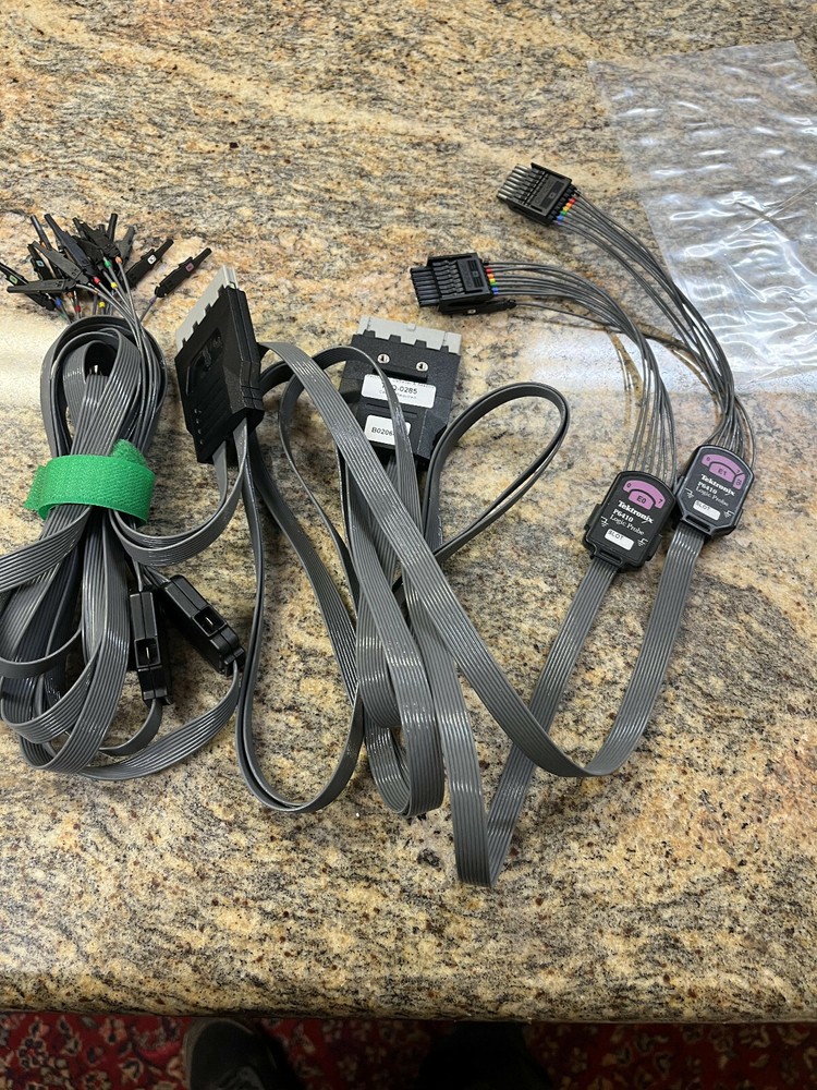 2N 1PCS  Tektronix Oscilloscope P6410 Logic Analyzer Probe Cable