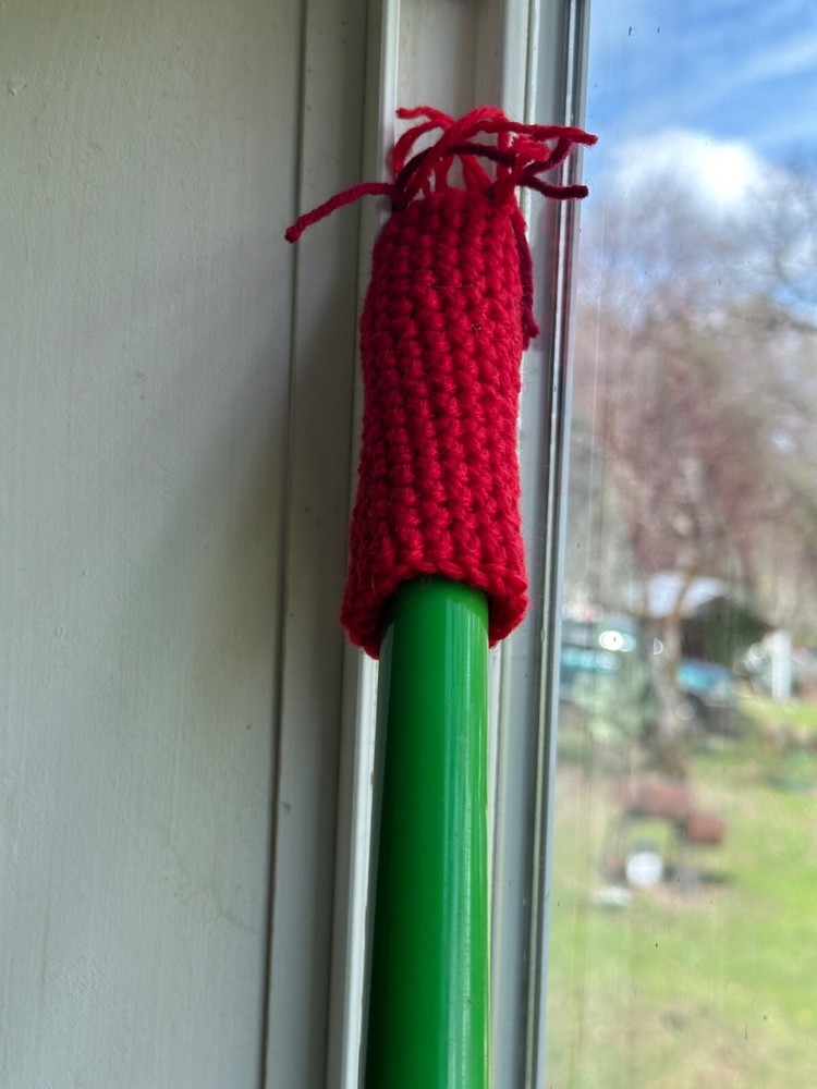 Cobweb Duster Eco-Friendly Reusable Handmade Crochet Bright Red Corner Cleaner