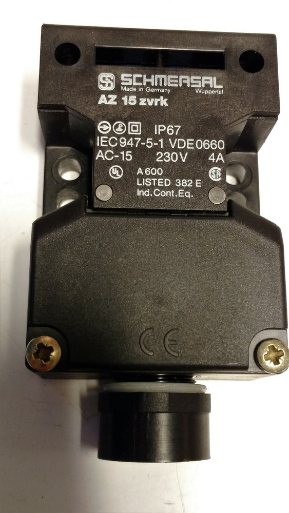 Schmersal AZ15ZVRK Interlock