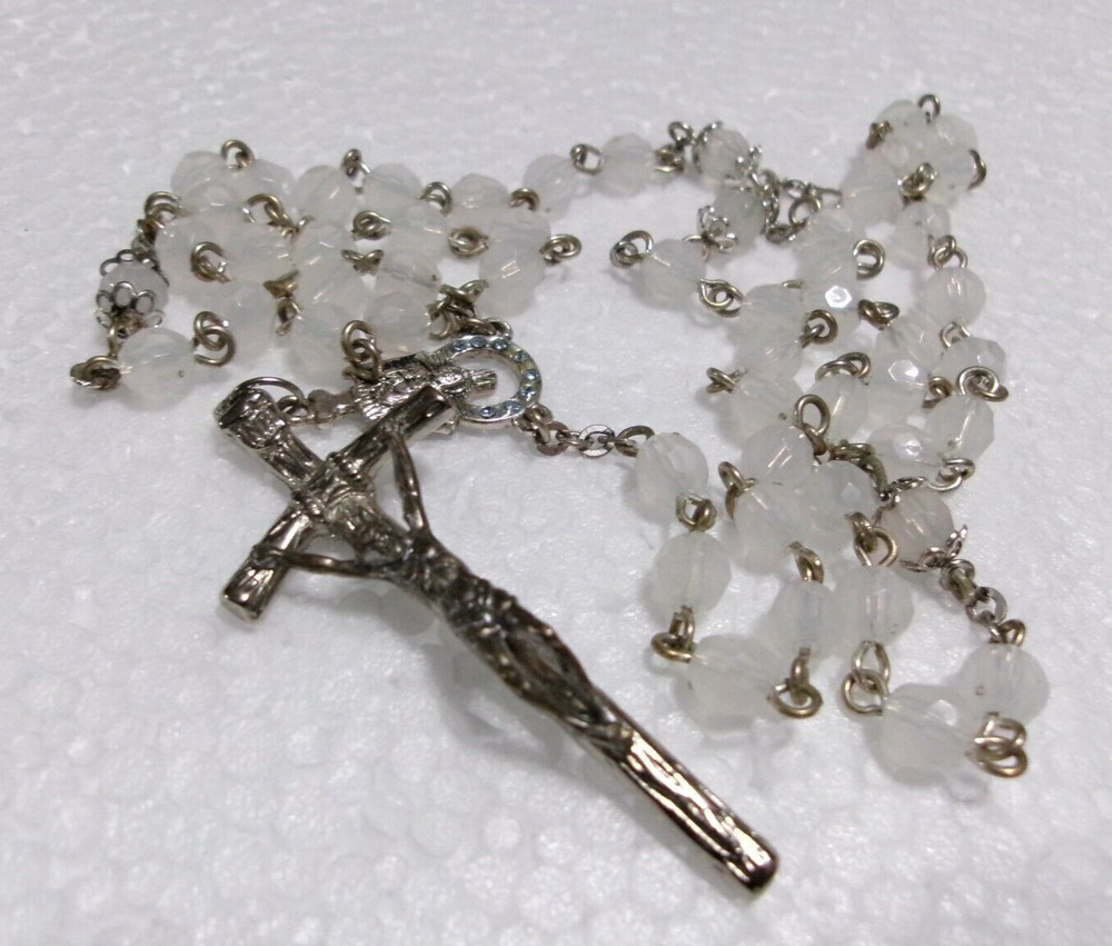 Vintage Catholic ROSARY Frosted White Faceted Acrylic Beads Silver Tone Crucifix