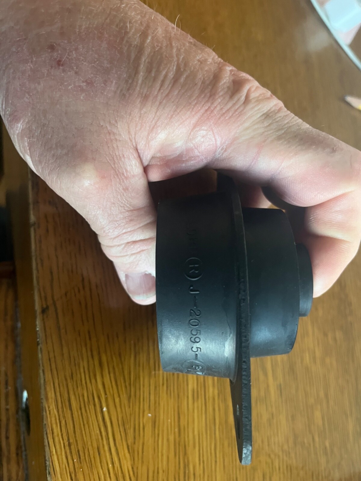 9803221 GENUINE OEM Motor Engine Mount fits New Holland LX865 L865 LS180 LX885