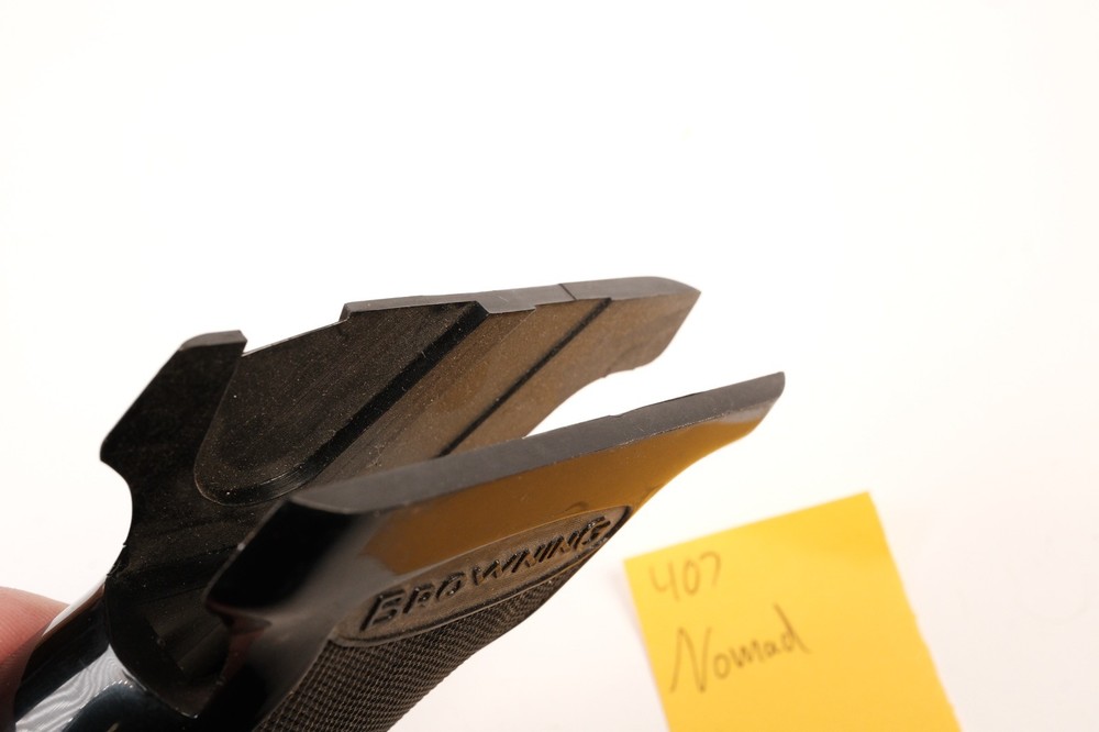 H407 Browning Nomad Grips