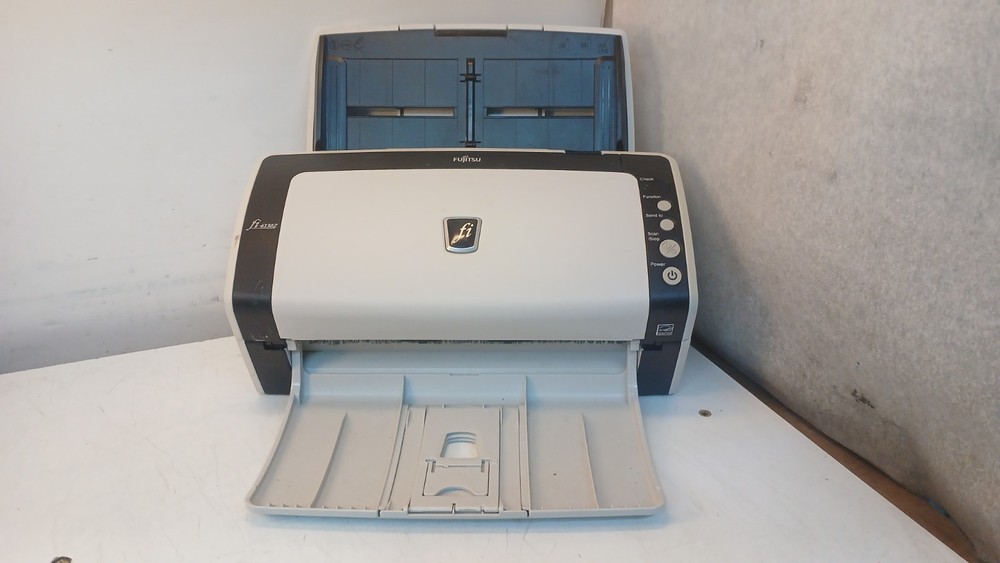 Fujitsu Fi-6130z Color Duplex Document Scanner *Working* *READ*