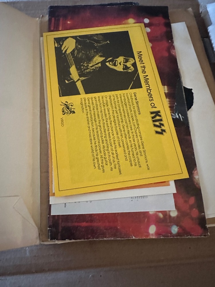 KISS ARMY KIT - official 1978, 1976 Aucoin - solo albums era fan club Incomplete