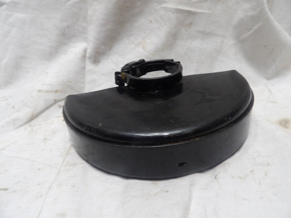 DeWalt 6" Enclosed Grinder Guard