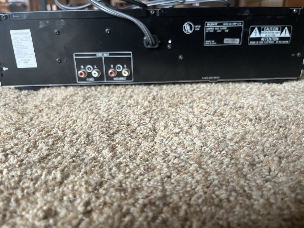 Sony CDP-C70 5-Disc CD Player TESTED, READ DESC