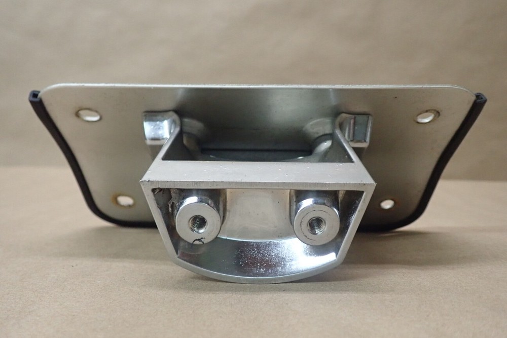 1981 HONDA GL500I LICENSE PLATE TAG MOUNT BRACKET