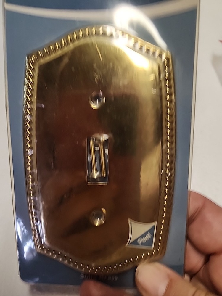 Brainerd Studio Polished Lacquered Heavy Solid Brass Single Switch Plate NOS NEW
