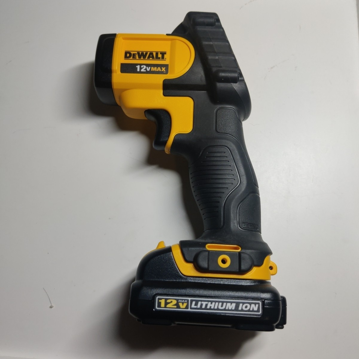 DeWalt DCT414S1 12V MAX Lithium-Ion Cordless Infrared Thermometer w/ Battery