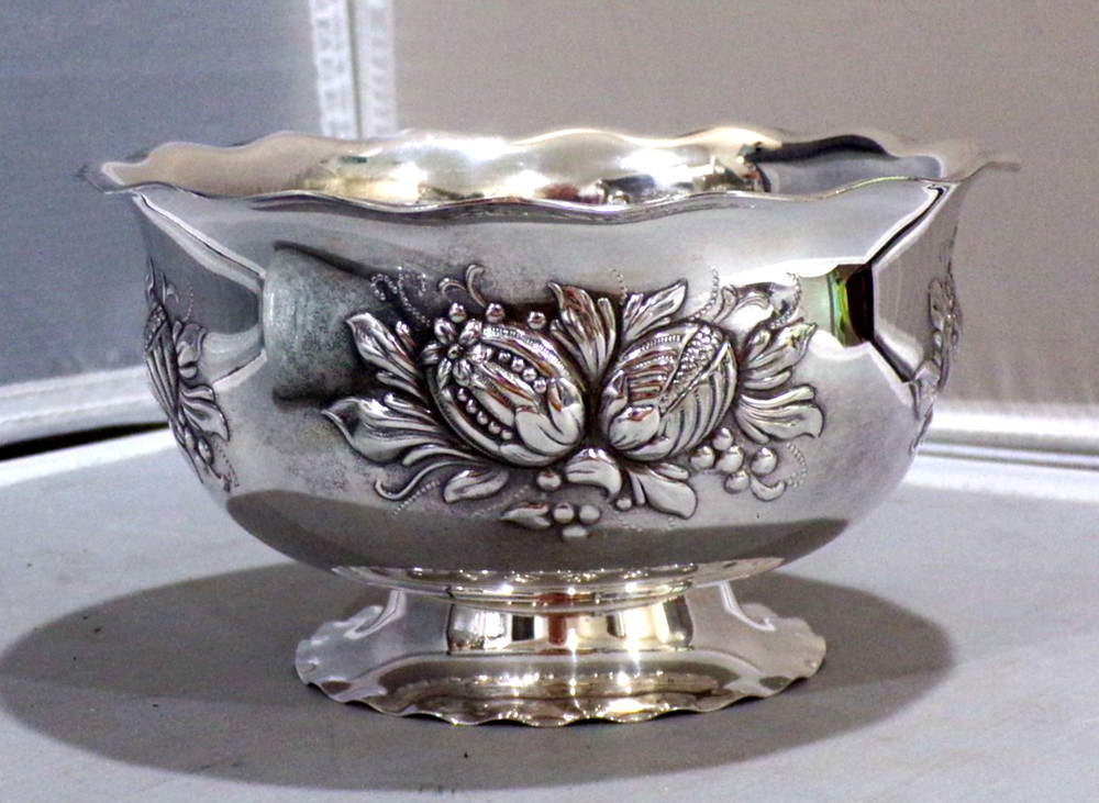 Embossed Bowl Sweden Prima NS NilsJohan Silver Plated Pedestal