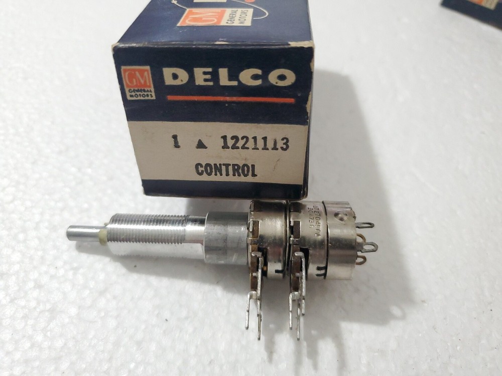 DELCO Control Volume Tone Switch Part #1221113 - Potentiometer