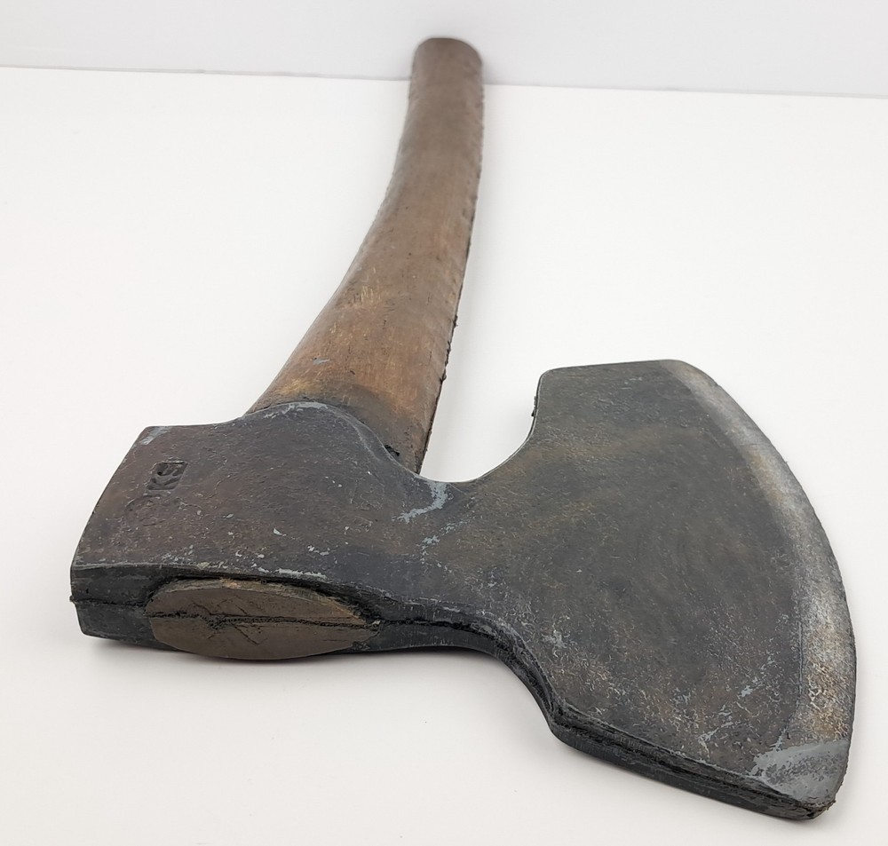Once Upon a Time: Woodcutter's Axe