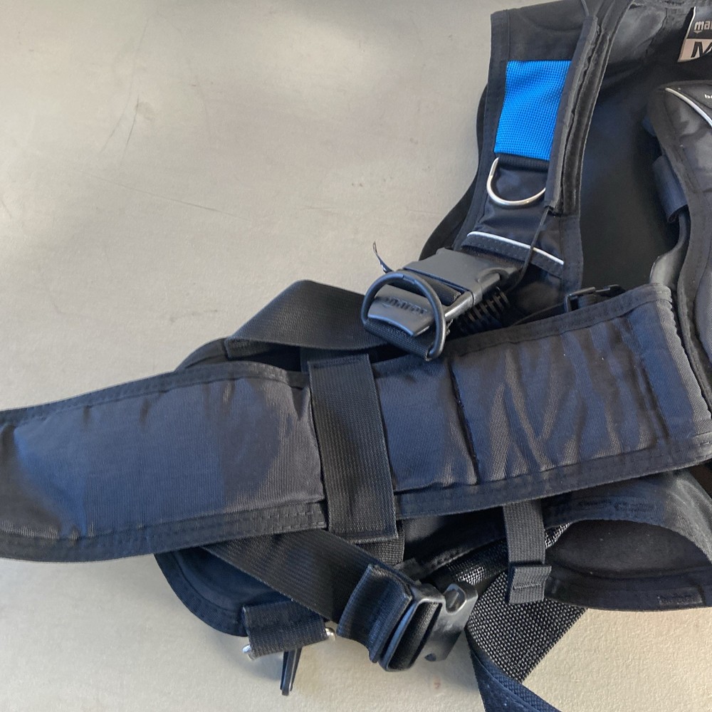 Mares Ariel Diving Vest Size Medium.