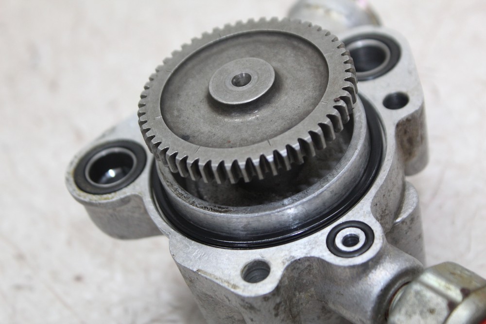 1982 HONDA CB650C ENGINE MOTOR OIL PUMP