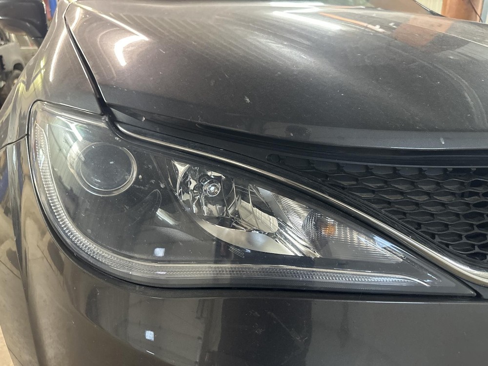 Used Park Assist Camera Control Module fits: 2018 Chrysler Pacifica Driver Assis