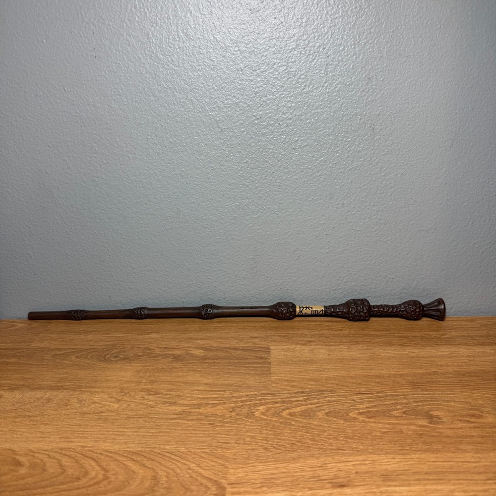 The Wizarding World Harry Potter Ollivanders Interactive Wand Elder Dumbledore