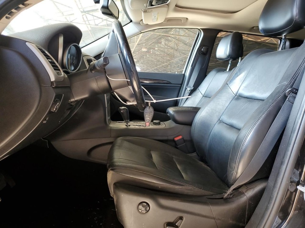 Driver Left Front Spindle/Knuckle Fits 11-15 DURANGO 2471641